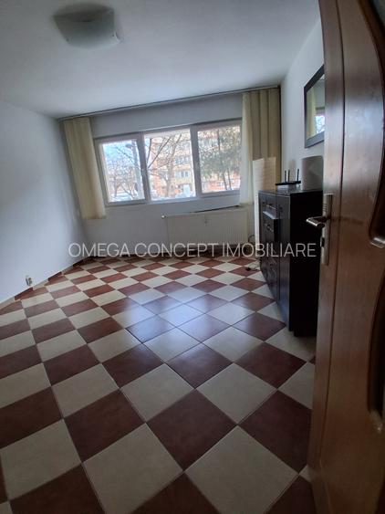 Piata Unirii - Cantemir vanzare garsoniera - 2