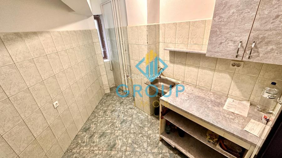 2 camere decomandate , Bacau , Str. Alecu Russo , etaj 3 - 3