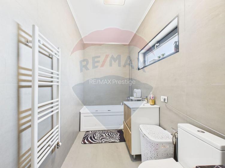 Duplex 85 mp utili, curte 200 mp – vedere la lac și pădure - 9