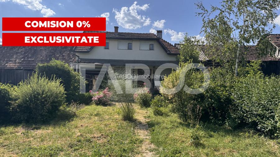 Casa de vanzare 6 camere loc de relaxare garaj teren 669 mp Cornatel - 17