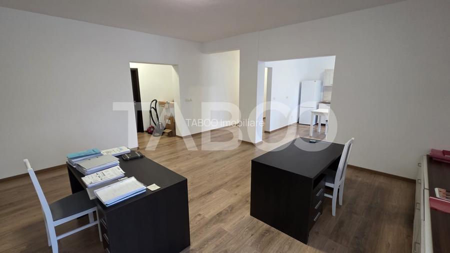 Apartament spatios 3 camere si balcon bloc nou zona rezidentiala Sebes - 2