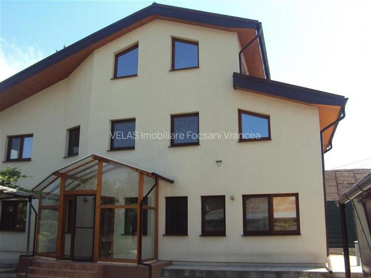 Vila Focsani, S+P+M, mobilata si utilata, CT si anexa - 17