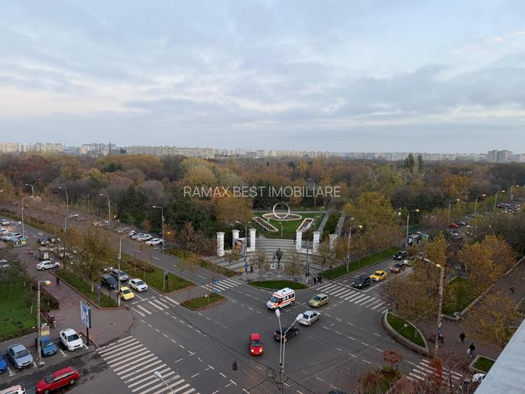 Baba Novac - Campia Libertatii - Vedere spre PARC IOR - 11