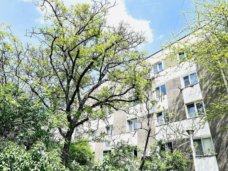 Militari Gorjului Metrou 2 camere Pret 58000 Euro  Comision 0 % - 9