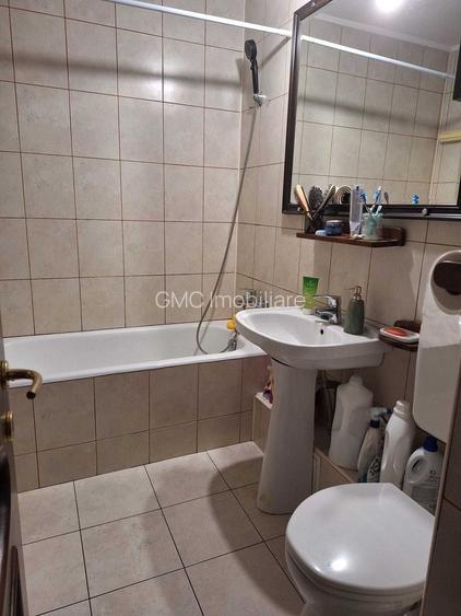 DE INCHIRIAT apartament 2 camere - Militari - 8