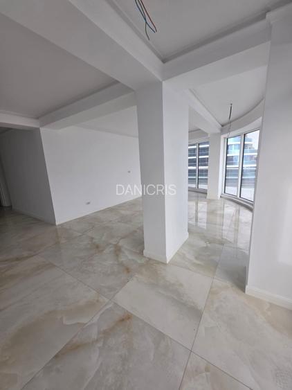 Vand / Schimb Apartament 3 camere White Titanic - 2