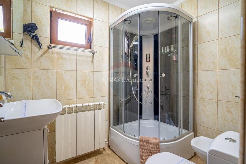 Vila moderna cu 2 corpuri in Busteni | Ideala pentru turism - 11