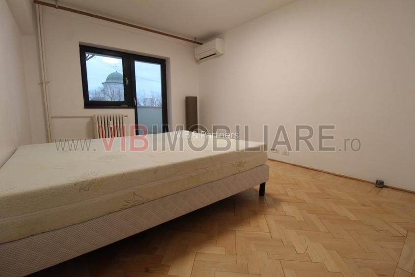 Unirii - Biblioteca Nationala - Splaiul Unirii - 91 mp - boxa - vedere panoramic - 9