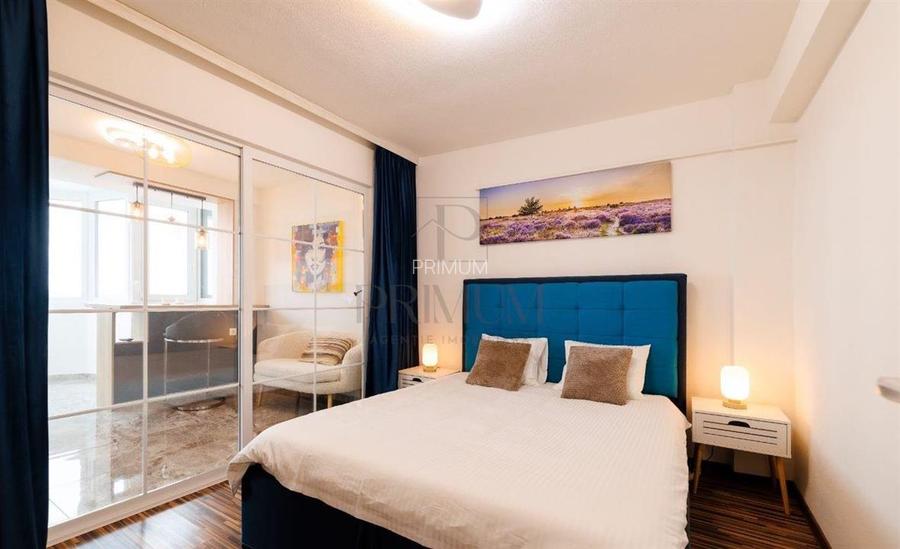 ULTRACENTRAL - 2 Camere - Vedere panoramica - Renovat complet - Lux - Perfect in - 8