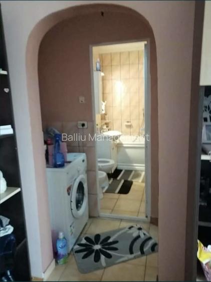 Vand apartament,2 camere,Navodari! - 2