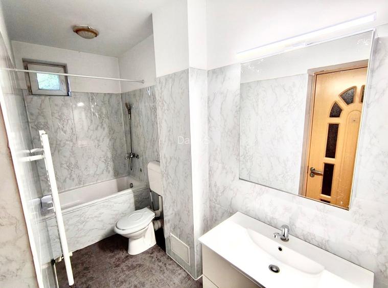 🏠Proprietar, vând vila P+1+M, curte proprie – Apărătorii Patriei - 12