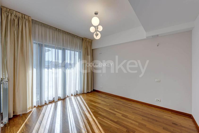 Apartament insorit cu 4 camere, 3 bai | vedere libera | garaj - 15