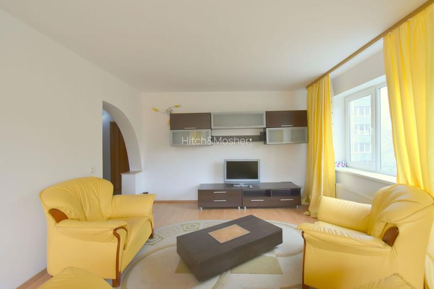 De inchiriat apartament 3 camere - Punctele Cardinale - 4