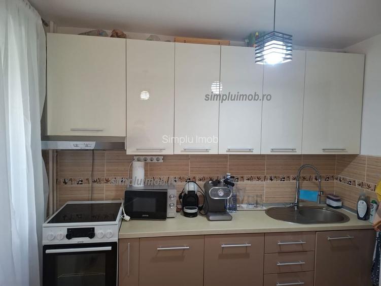 2 Camere Mobilat Modern Boxa Loc de Parcare Sector 4 - 9