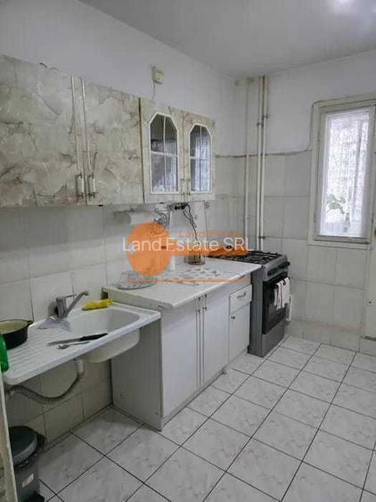 3 camere la 600m de Metrou Crangasi - 4