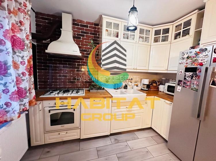 Vila 5 camere, complet mobilată utilată 130 mp utili, teren 250 mp, parter etaj - 15