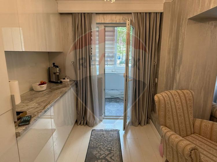 VANZARE Apartament cu 4 camere in zona Dristor