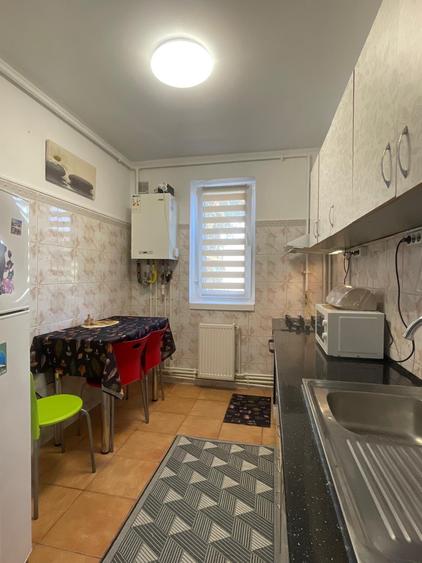 Tomis II - Spitalul Judetean, apartament 2 camere, mobilat, centrala gaz