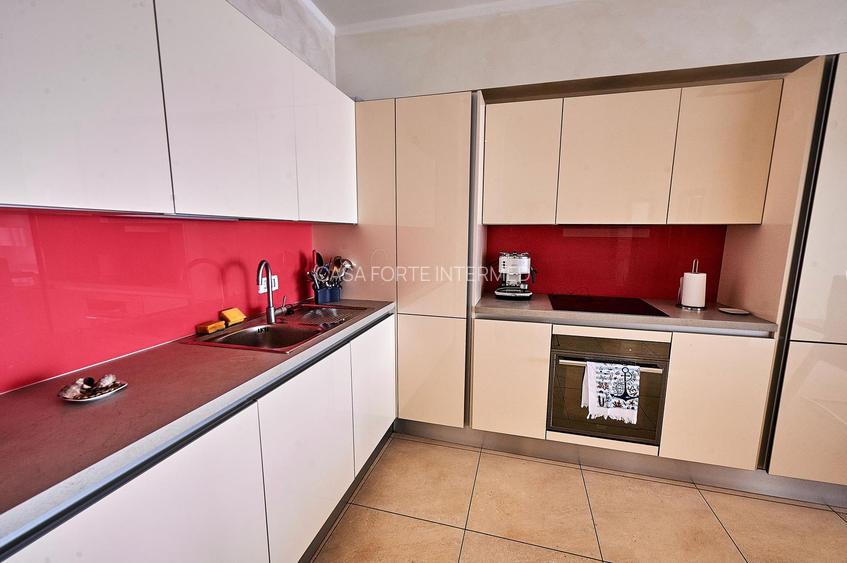 Apartament 3 camere Mamaia  zona Cazino 215000 EURO - 10