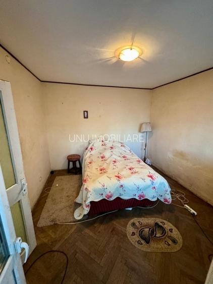 PODU ROS - LICEUL CANTEMIR - 2 CAMERE DE 50MP - BLOC FARA RISC SEISMIC - 8