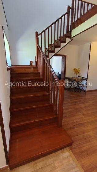 Casa individuala 4 dormitoare - garaj - teren 1457 mp in Sibiu Mohu - 5