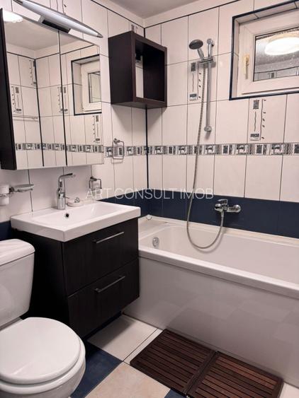 Teiul Doamnei |3 Camere | Et 2 | Balcon Inchis | Parcare  - 9