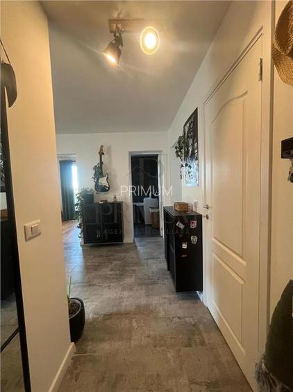 GIROC - 3 CAM - LOC PARCARE - INCALZIRE PARDOASEALA - UTILAT/MOBILAT MODERN - 7