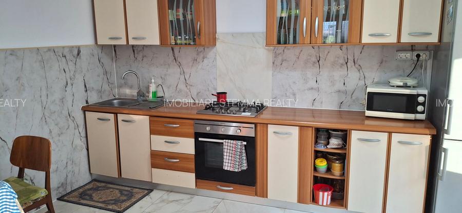 Vindem casa in Navodari - 8