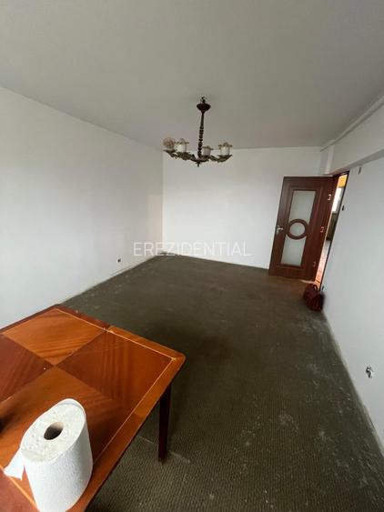 Apartament 3 camere - decomandat - Mihai Bravu - 4