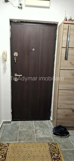 Garsonieră cochetă, poziție excelentă – aproape de metrou și tramvai 41 - 13
