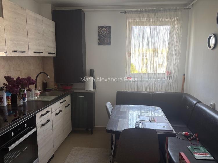 Se vinde ! Apartament cu 2 camere - 3