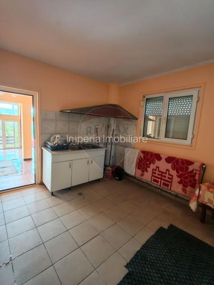 Cabană/Pensiune cu 12 camere de vânzare în Rânca - 20