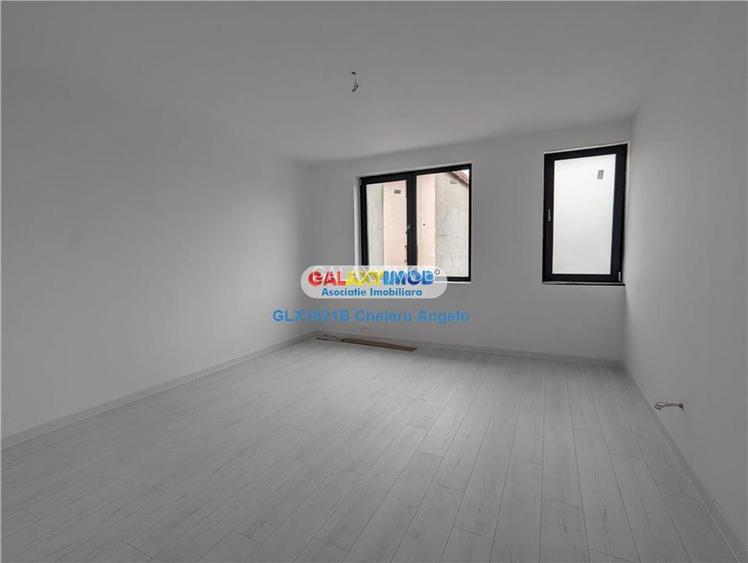 Aparatorii Patriei vila P+1,5 camere,an 2023 - 8