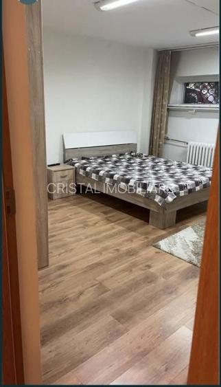 Vanzare Garsoniera demisol, 13 Septembrie, Sector 5 - 2