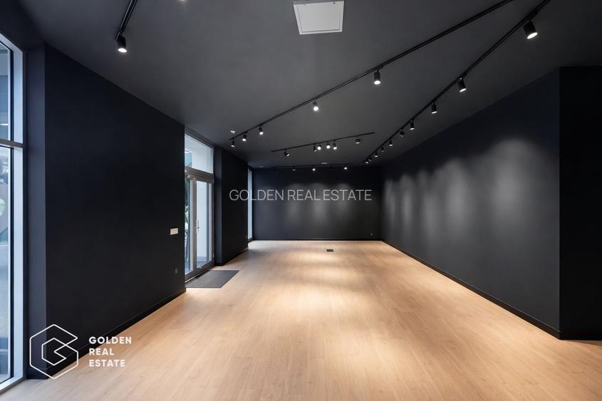 Oportunitate!Spatiu comercial central, 160mp, 5 camere, centrala proprie,parcare - 2