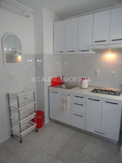 De inchiriat( vanzare)apartament o camera mobilat,RENOVAT zona Dorobanti Braila - 7