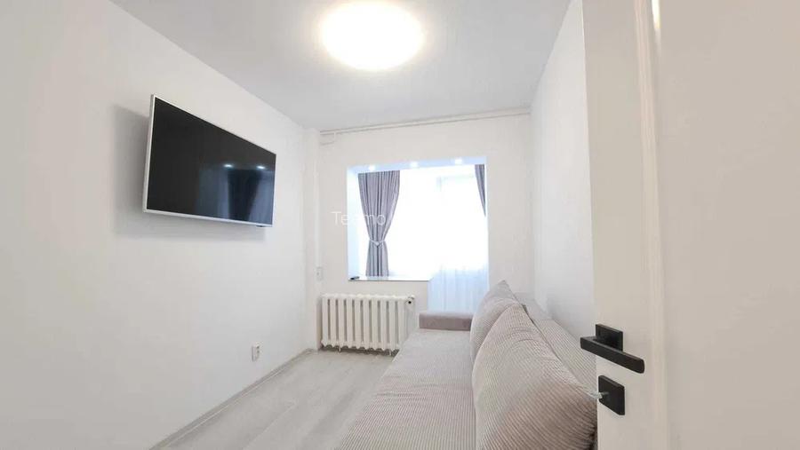 Apartament 3 camere, decomandat, 2 bai, balcon, ac, metrou, Dristor - 4