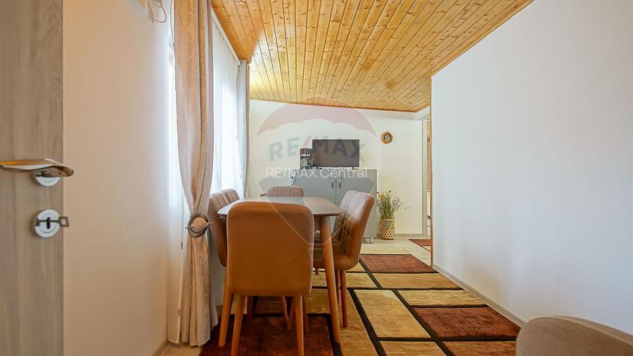 Casă/Cabană din lemn, Complet mobilată, Priveliște superbă, 0%Comision - 19