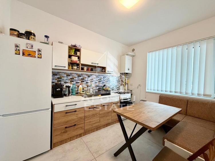 Casa insiruita, 2 locuri de parcare, curte de 150 mp, Sacalaz - 3