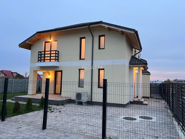 Vila cea mai ieftina tip Duplex * Vedere la Lac * Laguna Albastra * - 5