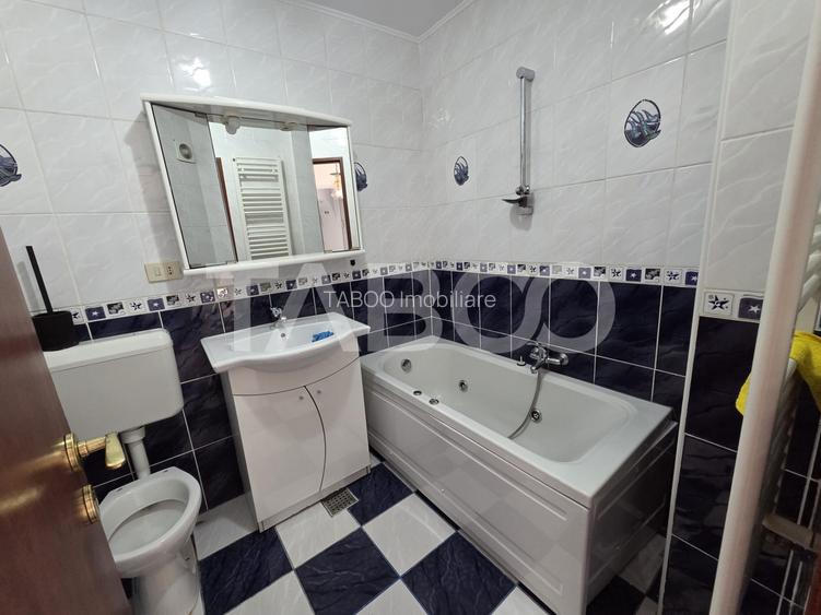 Apartament de vanzare 4 camere decomandat 80 mp utili zona 1 Decembrie - 9