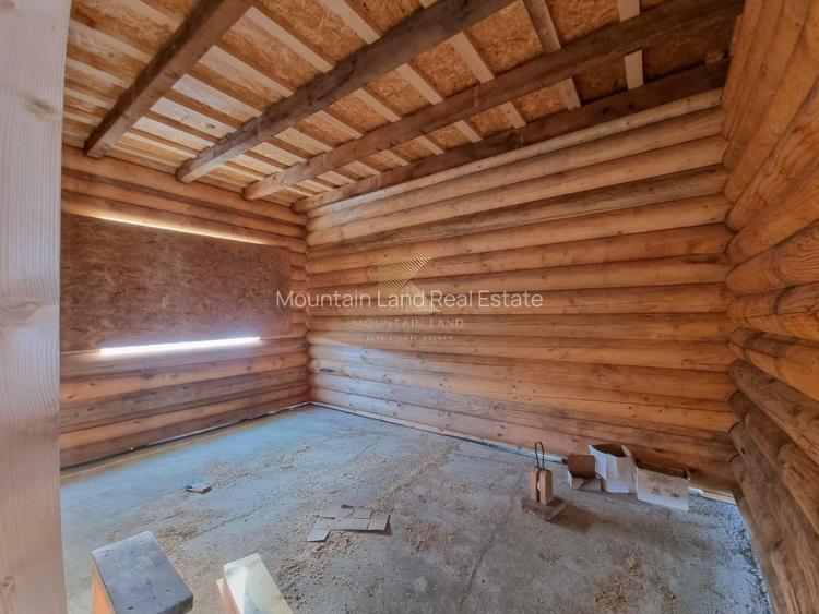 Cabana din bușteni la rosu pe teren 722 mp, Bod COMISION 0 - 10