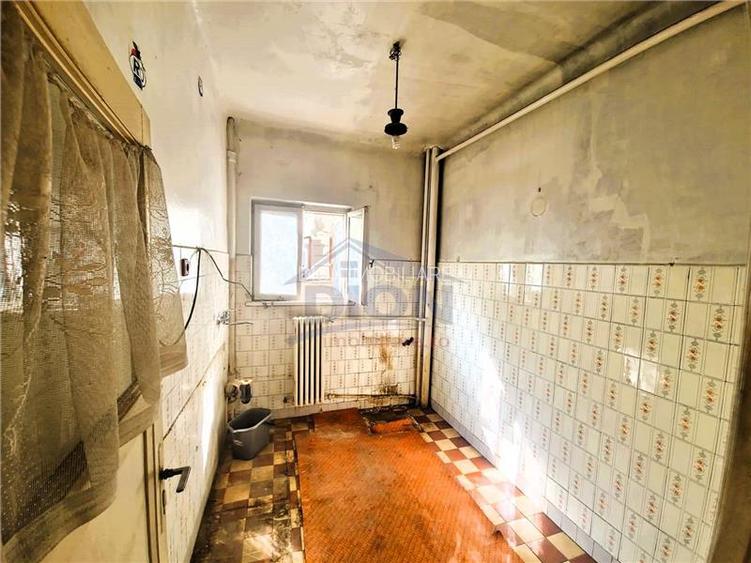 KISELEFF Arcul de Trimf Clucerului 3 cam + Garaj dublu - 11