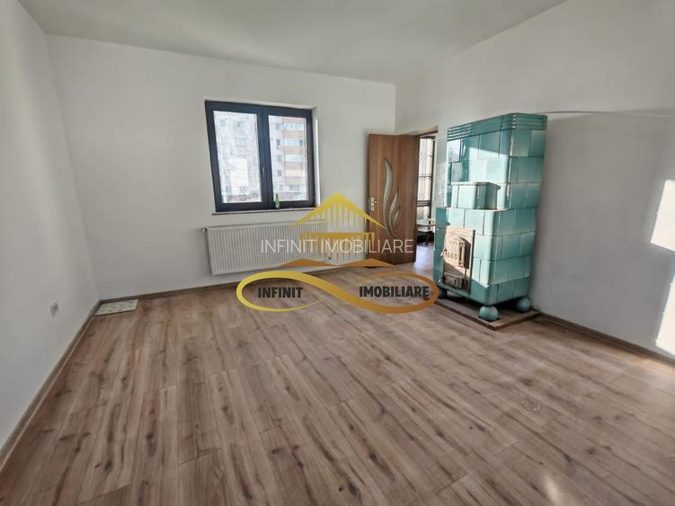 Casă de închiriat – ultracentral | Parter + Etaj separate | - 10