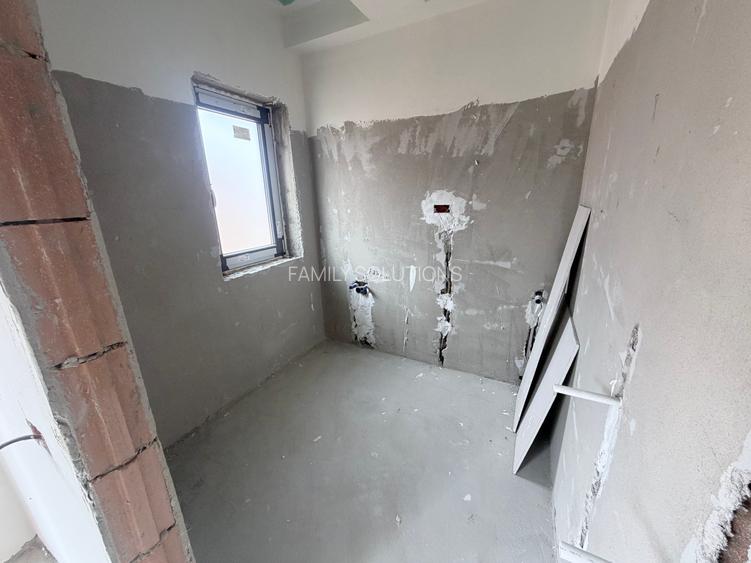 Ocazie! Case P+1+Pod. 4 cam. Util 100mp. Teren 200mp. Complex inchis - 14