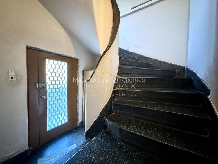 Masterpiece villa D+P+1+M***8 camere *** Garaj // Primăverii - 34