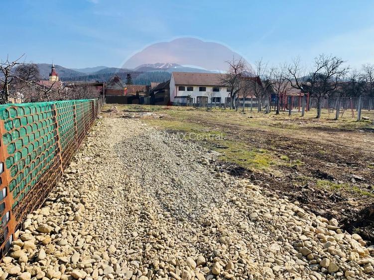 Teren Cristian-Brasov / Strada Barsei cu proiect de casa - 2