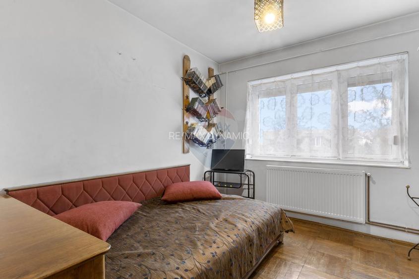 Apartament cu 3 camere de vânzare în zona Aurel Vlaicu - 4