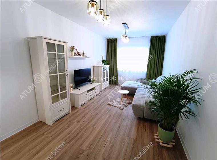 Apartament cu 3 camere 2 bai si parcare privata in Selimbar zona Brana - 2