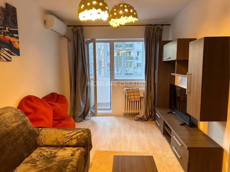 Garsoniera de inchiriat in Titan Auchan - 3